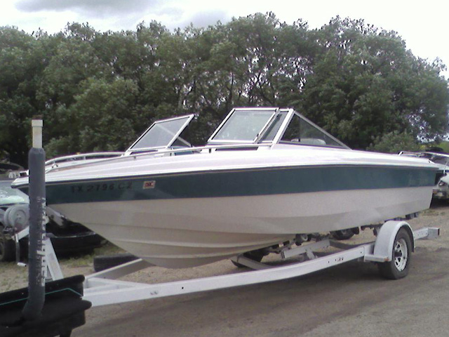 1988 Sierra Supreme Ski Boat - For Sale (Sold at auction, see home ...